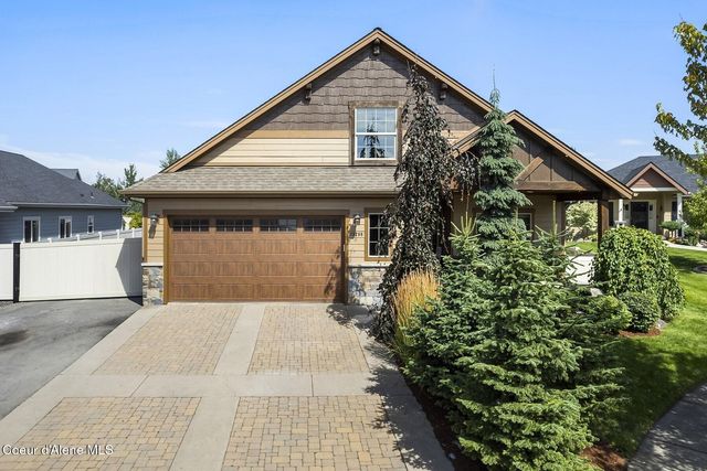 13288 N Glistening Ct, Rathdrum, ID 83858