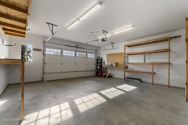 13288 N Glistening Ct, Rathdrum, ID 83858