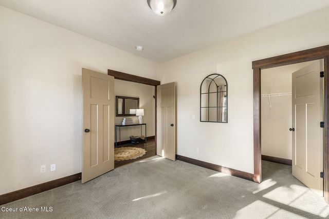 13288 N Glistening Ct, Rathdrum, ID 83858