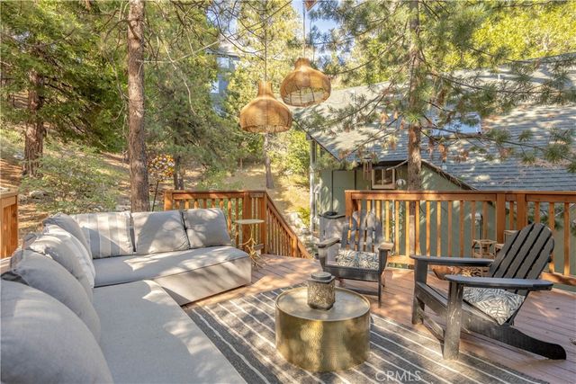 238 Shasta Drive, Lake Arrowhead, CA 92352