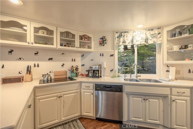 238 Shasta Drive, Lake Arrowhead, CA 92352