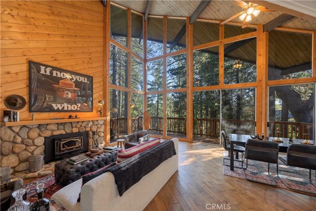 238 Shasta Drive, Lake Arrowhead, CA 92352