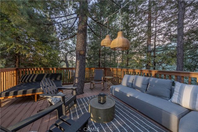 238 Shasta Drive, Lake Arrowhead, CA 92352