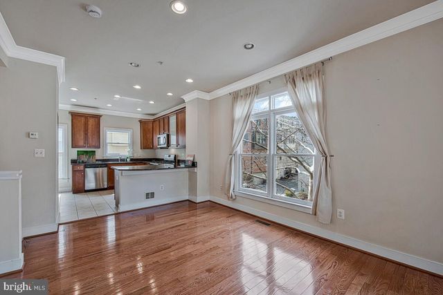 5701 44TH AVE, Hyattsville, MD 20781