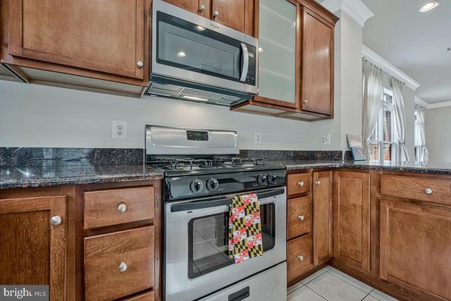 5701 44TH AVE, Hyattsville, MD 20781