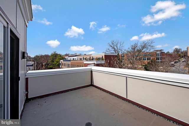 5701 44TH AVE, Hyattsville, MD 20781