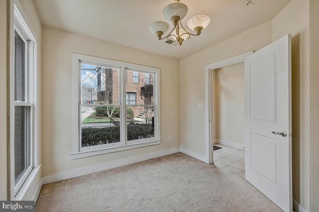 5701 44TH AVE, Hyattsville, MD 20781