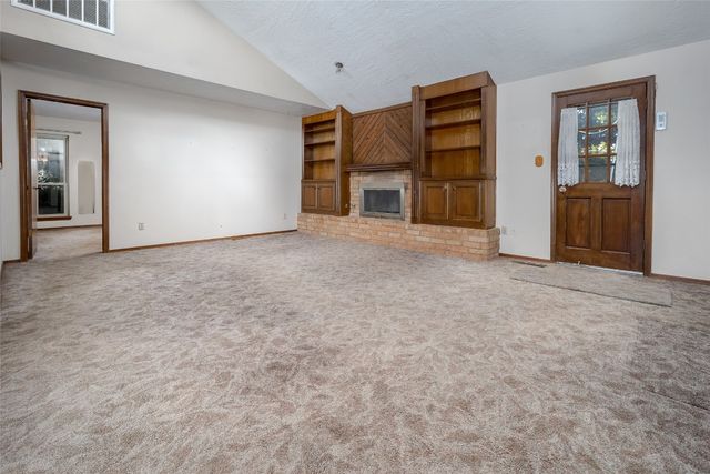 1909 Oakcreek Drive, Norman, OK 73071