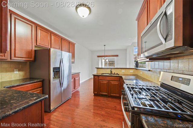 54158 Mar Lake Drive, Chesterfield Township, MI 48051
