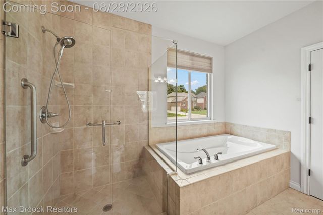 54158 Mar Lake Drive, Chesterfield Township, MI 48051