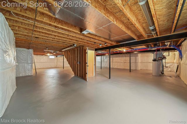 54158 Mar Lake Drive, Chesterfield Township, MI 48051