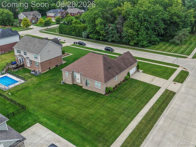 54158 Mar Lake Drive, Chesterfield Township, MI 48051