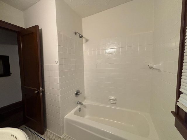 3515 Aldrich Avenue N, Minneapolis, MN 55412