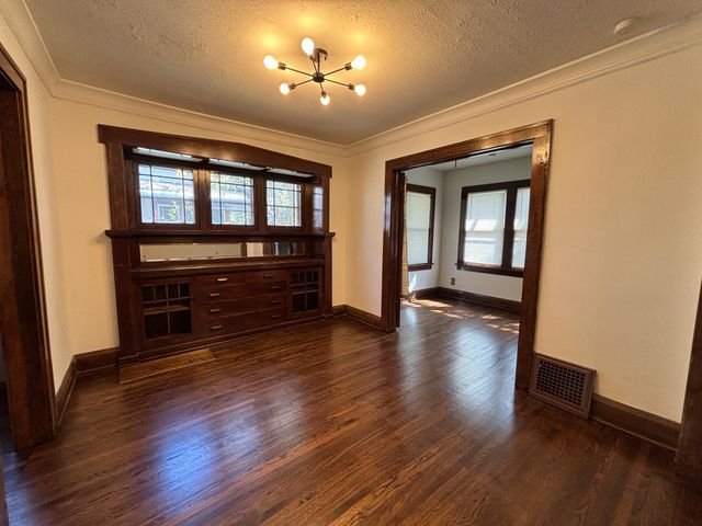 3515 Aldrich Avenue N, Minneapolis, MN 55412