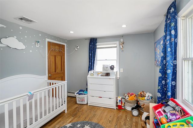 161 Arlyn Drive W, Massapequa, NY 11758