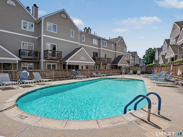 57 Glenrock 57, Norwalk, CT 06850