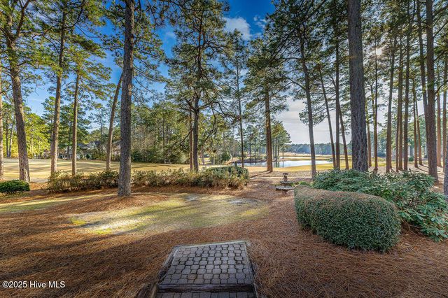 50 Cochrane Castle Circle, Pinehurst, NC 28374