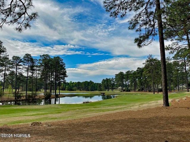 50 Cochrane Castle Circle, Pinehurst, NC 28374