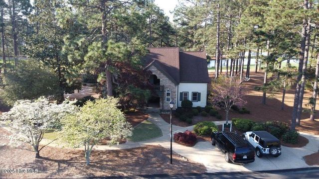 50 Cochrane Castle Circle, Pinehurst, NC 28374