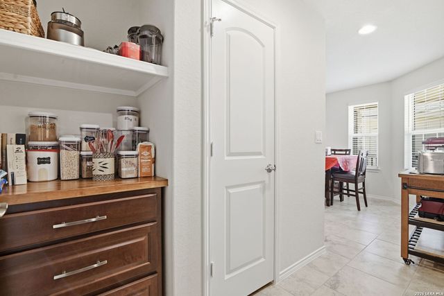 3314 Red Falls, San Antonio, TX 78253