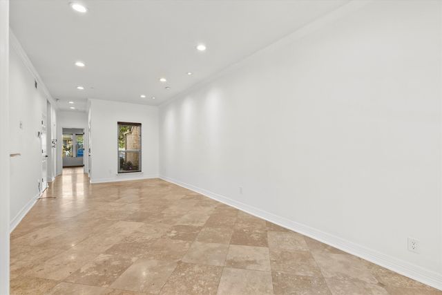 5565 Preston Oaks Road 136, Dallas, TX 75254