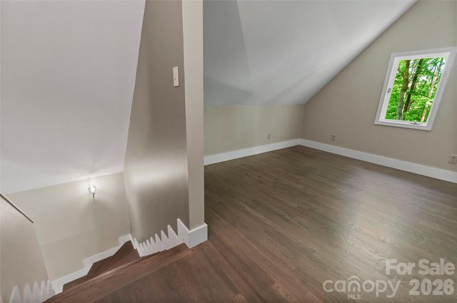 82 Sunburst Drive, Waynesville, NC 28786
