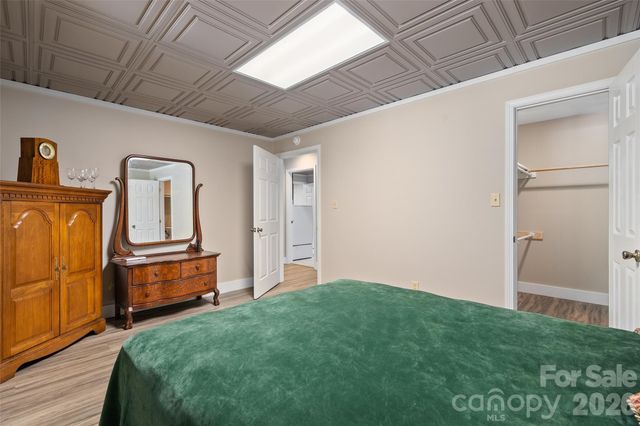 82 Sunburst Drive, Waynesville, NC 28786