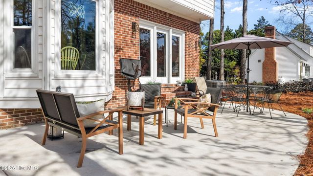 113 Edinborough Court, Rocky Mount, NC 27803