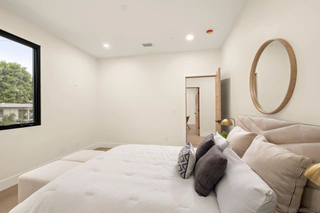 1531-33 Lieta St, San Diego, CA 92110