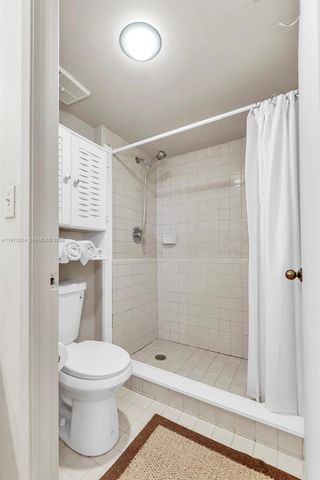 3350 NE 192nd St 5H-B, Aventura, FL 33180