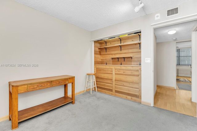 3350 NE 192nd St 5H-B, Aventura, FL 33180