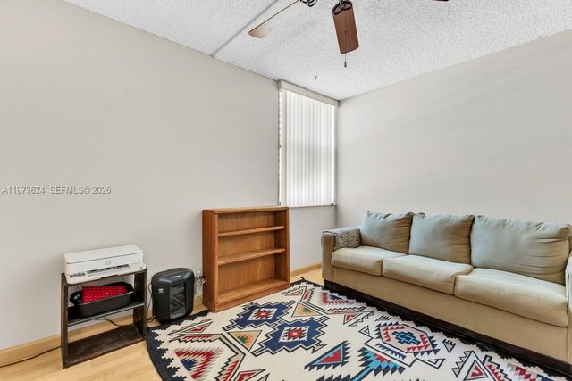 3350 NE 192nd St 5H-B, Aventura, FL 33180