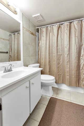 3350 NE 192nd St 5H-B, Aventura, FL 33180