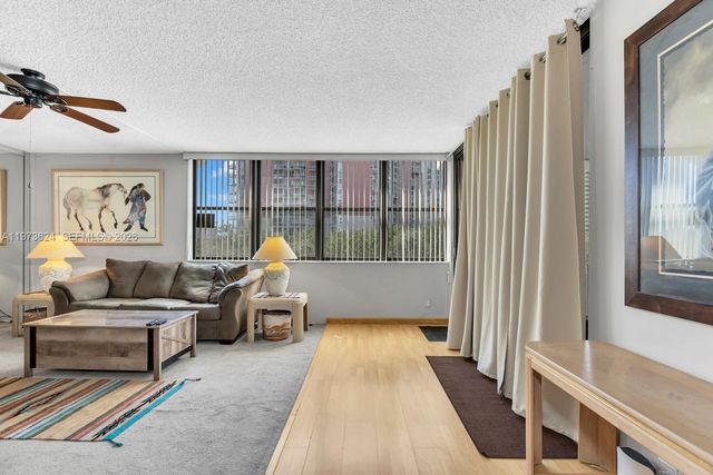 3350 NE 192nd St 5H-B, Aventura, FL 33180