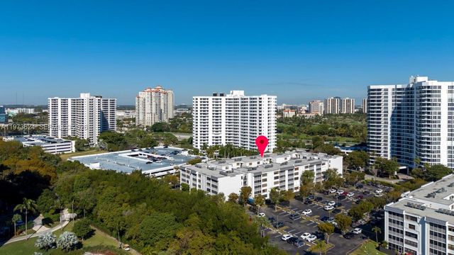 3350 NE 192nd St 5H-B, Aventura, FL 33180