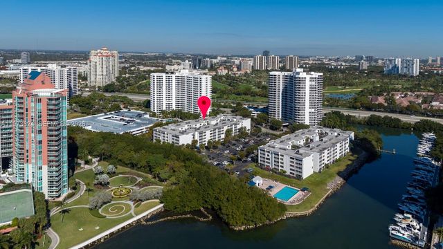 3350 NE 192nd St 5H-B, Aventura, FL 33180