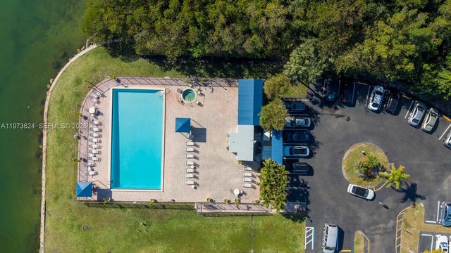 3350 NE 192nd St 5H-B, Aventura, FL 33180