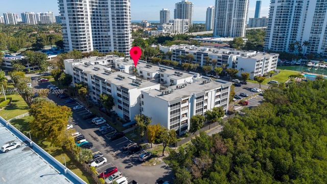 3350 NE 192nd St 5H-B, Aventura, FL 33180