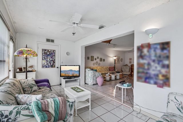 475 Holyoke Lane, Lake Worth, FL 33467