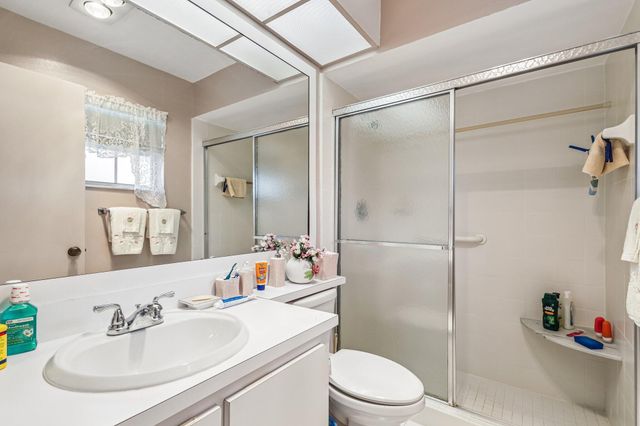 475 Holyoke Lane, Lake Worth, FL 33467