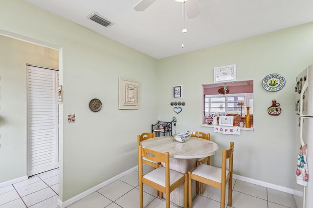475 Holyoke Lane, Lake Worth, FL 33467
