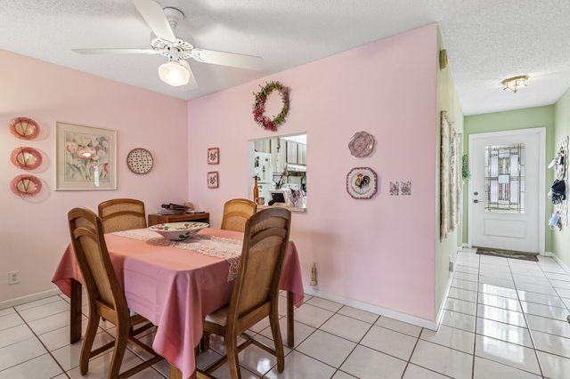 475 Holyoke Lane, Lake Worth, FL 33467