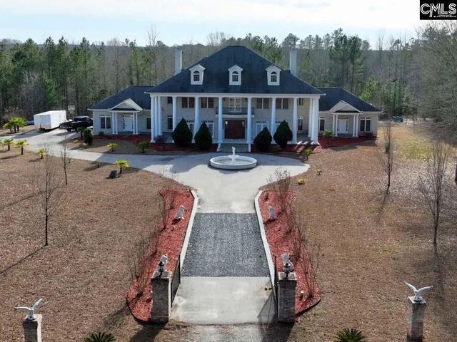 22 Creekside Way, Ridgeway, SC 29130