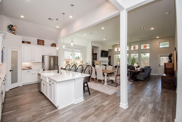 21022 Sunny Ravine Drive, Cypress, TX 77433