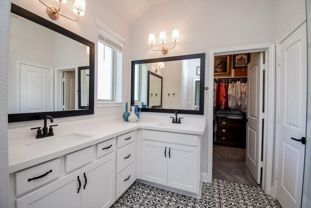 21022 Sunny Ravine Drive, Cypress, TX 77433