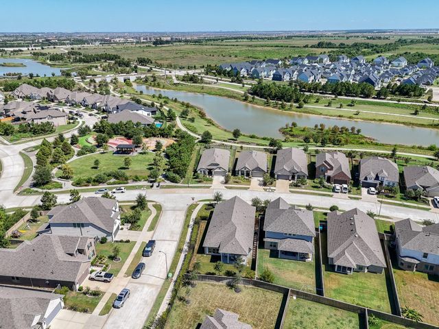 21022 Sunny Ravine Drive, Cypress, TX 77433
