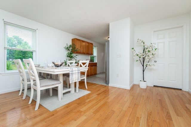 22 Plymouth St, Fitchburg, MA 01420