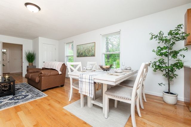 22 Plymouth St, Fitchburg, MA 01420