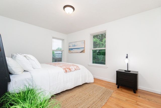 22 Plymouth St, Fitchburg, MA 01420
