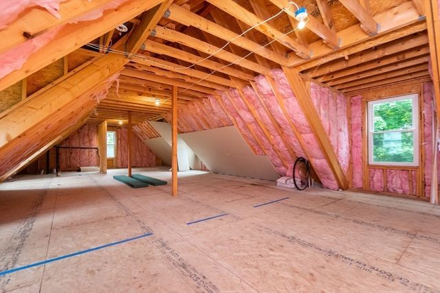 22 Plymouth St, Fitchburg, MA 01420
